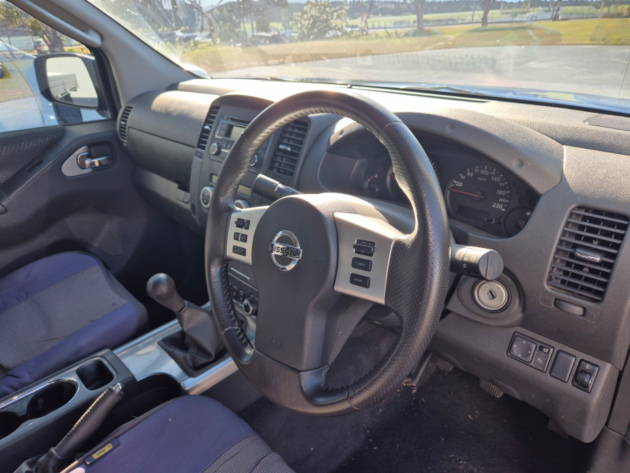 2011 MY13 Nissan Navara D40 Series 6 ST Dual Cab Pickup Image 3