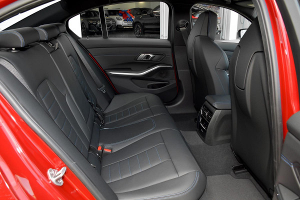 2025 BMW 3 Series G20 LCI II 330i M Sport Sedan image 5
