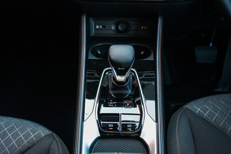 2024 MY24.5 MG HS AS33 Vibe SUV Image 13