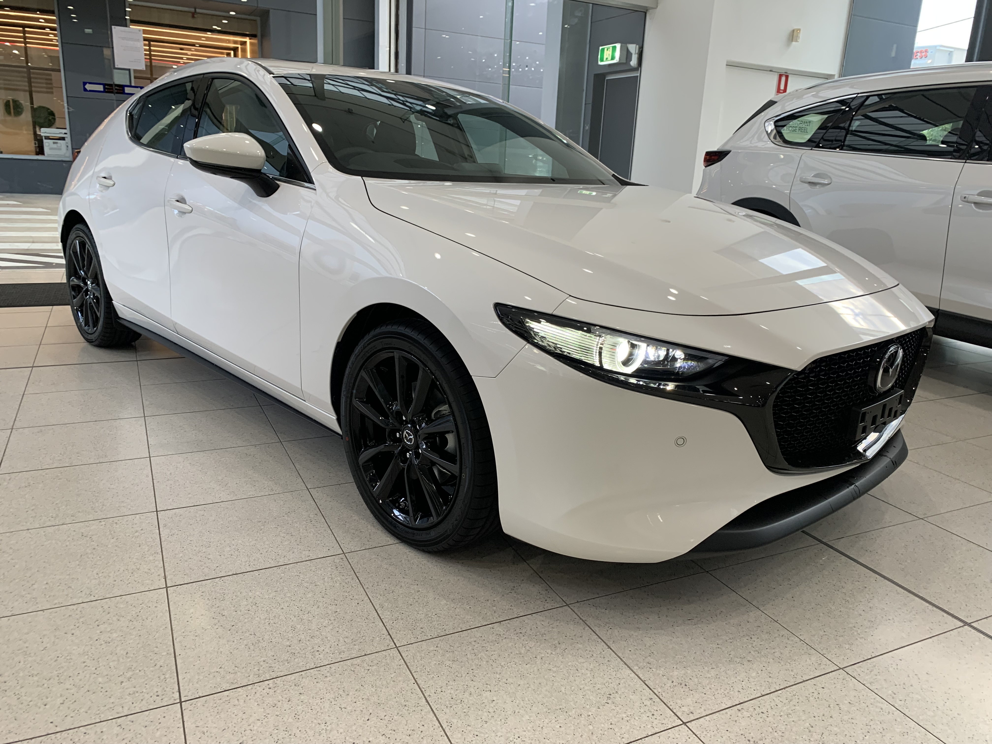 2024 Mazda 3 BP G25 Astina Hatch Image 1