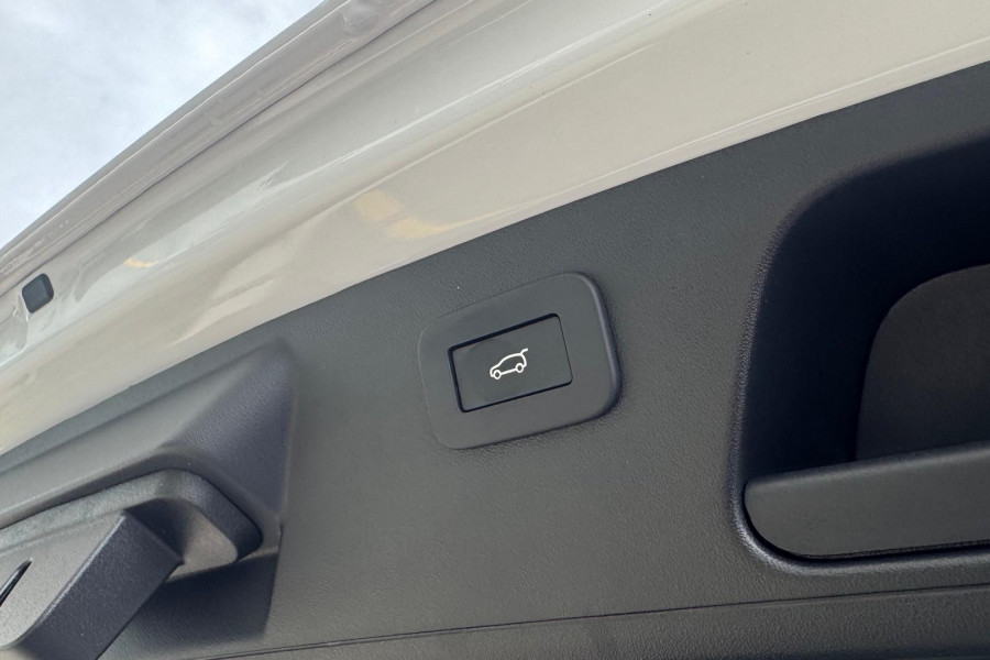 2024 MY24.75 Jaguar E-PACE X540 R-Dynamic SE SUV