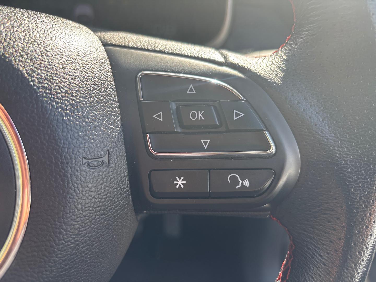 2023 MG ZST  Essence SUV Image 31