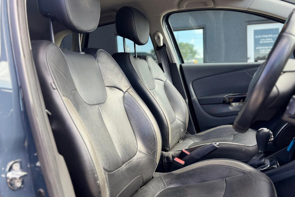 2015 Renault Captur J87 Dynamique SUV Image 15