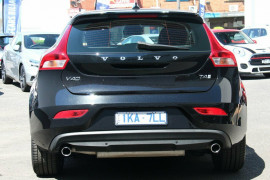 2017 Volvo V40 M Series MY17 T4 Adap Geartronic Inscription Hatchback