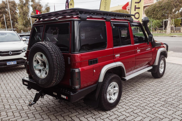 2022 Toyota LandCruiser VDJ76R GXL SUV Image 19