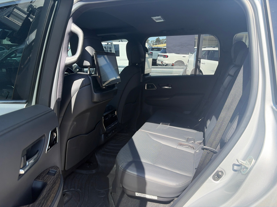2022 MY24 Toyota LandCruiser FJA300R Sahara SUV Image 6