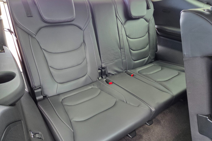 2024 LDV D90 Executive SUV Image 11