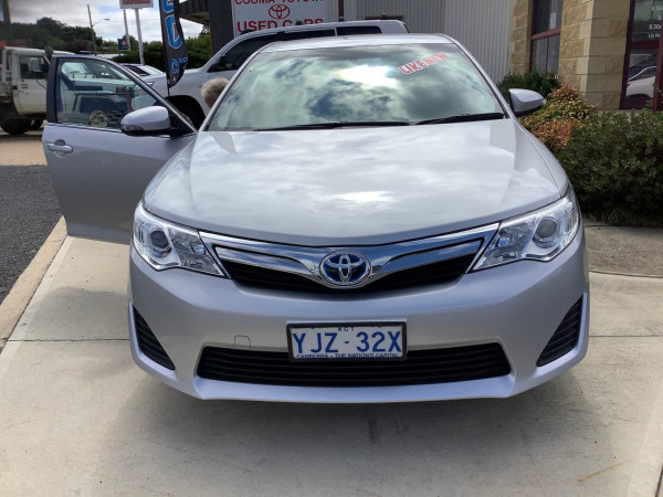 2014 Toyota Camry AVV50R Hybrid H Sedan