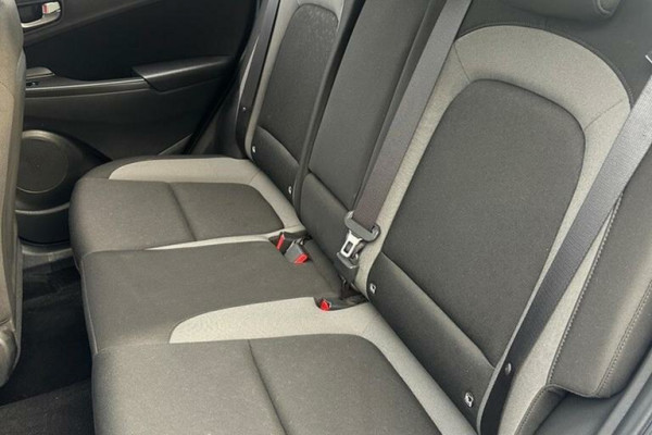 2020 Hyundai KONA OS.3 Active SUV Image 26