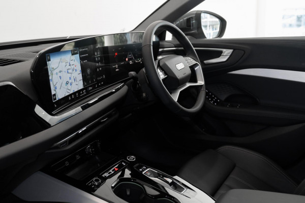 2025 Audi A5 B10 TFSI 150kW S line Sedan image 8