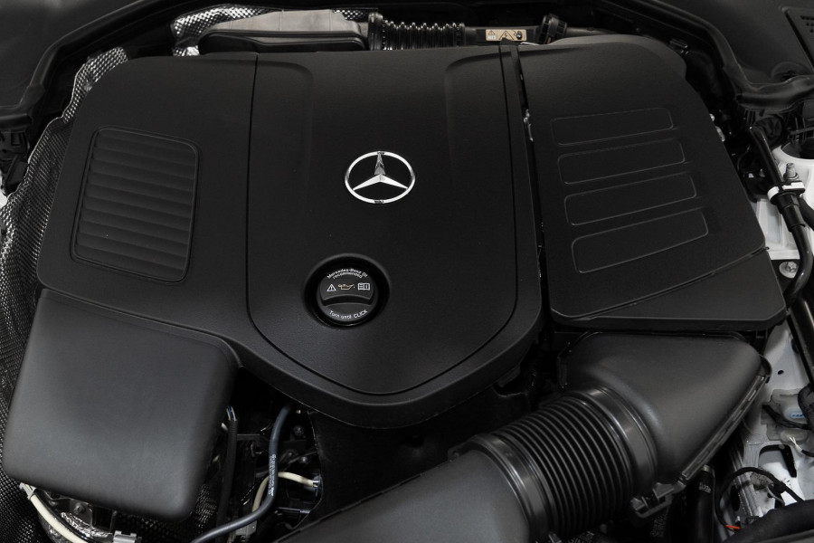 2026 MY25 Mercedes-Benz C-Class W206 C350 e Sedan