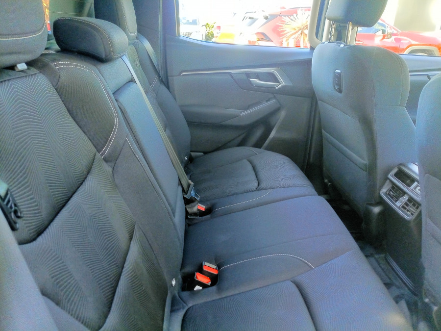2021 MY22 Isuzu D-MAX RG LS-M Ute Image 18