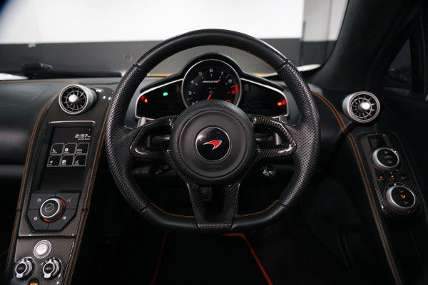 2016 Mclaren 650s Spider  Convertible Image 30