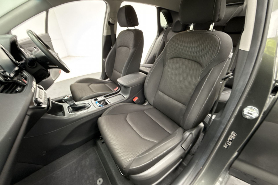 2020 Hyundai i30 PD2 Active Hatch Image 12