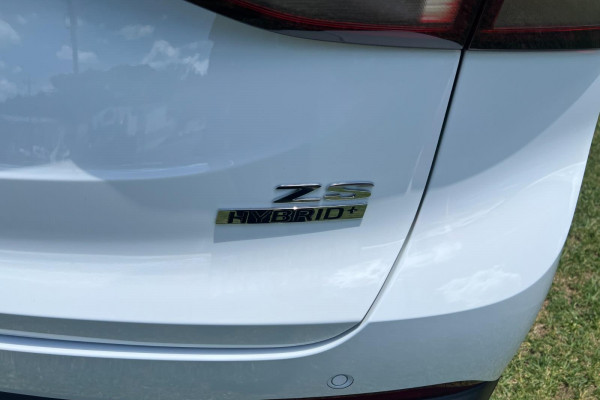 2024 MY25 MG ZS ZS32 Essence Hybrid+ SUV Image 5