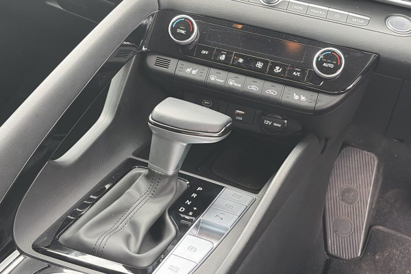 2023 Hyundai i30 CN7.V2 Premium Sedan Image 10