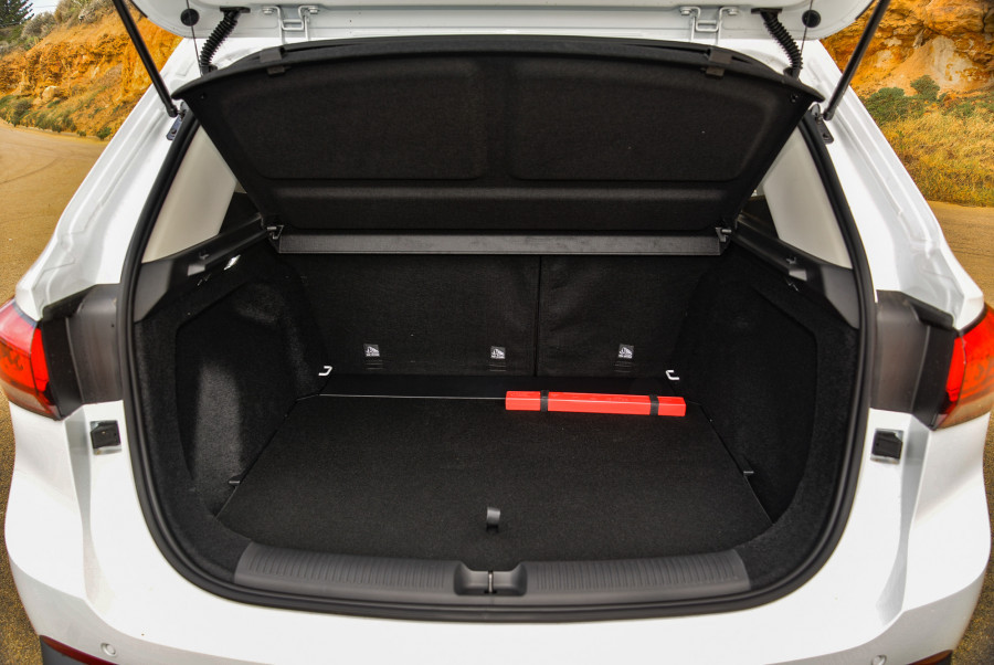 2024 MY24.5 MG ZS ZS32 Essence Hybrid+ SUV Image 6