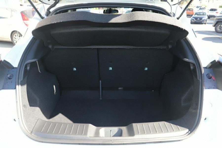 2020 Nissan JUKE F16 Ti Hatchback Image 9