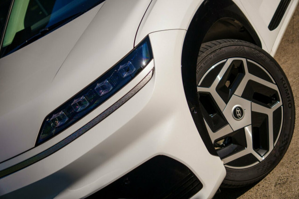 2026 Hyundai ELEXIO OE1.V1  SUV Image 6