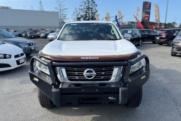 2018 Nissan Navara D23 Series 3 ST Dual Cab Pickup Image 3