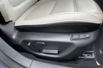 2016 Mazda 6 GJ1032 Touring Sedan Image 5