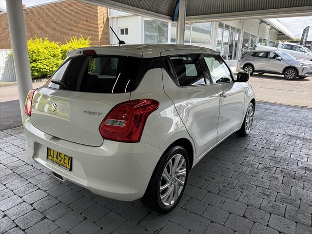 2023 Suzuki Swift AZ Series II GL Hatch Image 7