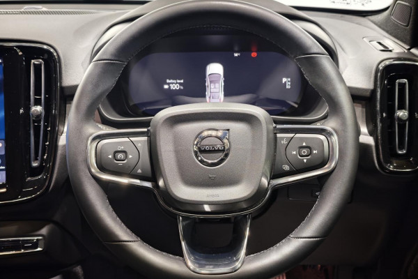 2022 MY23 Volvo C40 XK Recharge Twin SUV Image 11