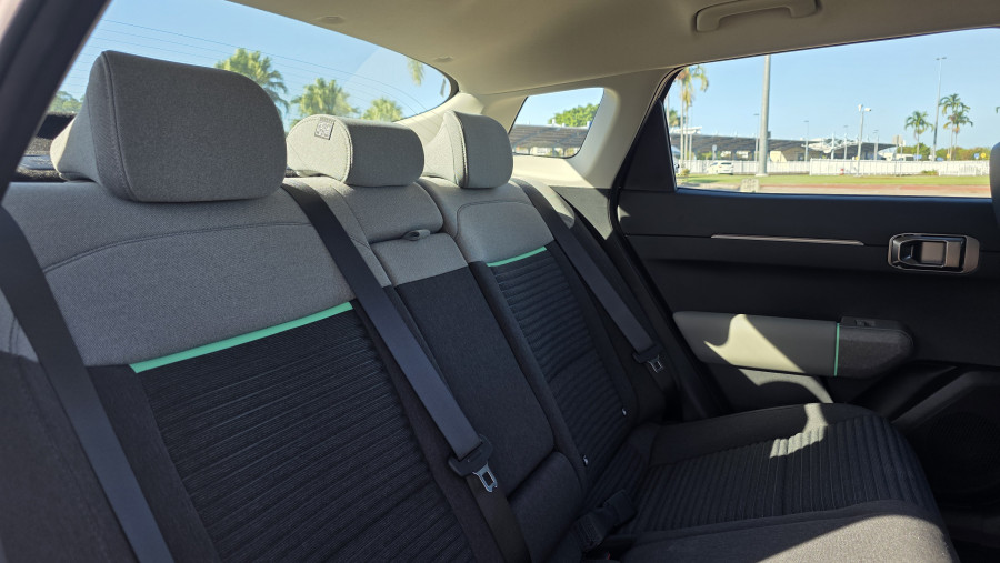 2026 Kia EV4  Air Standard Range Sedan Image 10