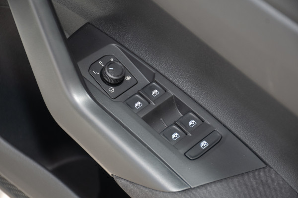 2025 MY26 Volkswagen Polo AE 85TSI Life Hatch Image 16