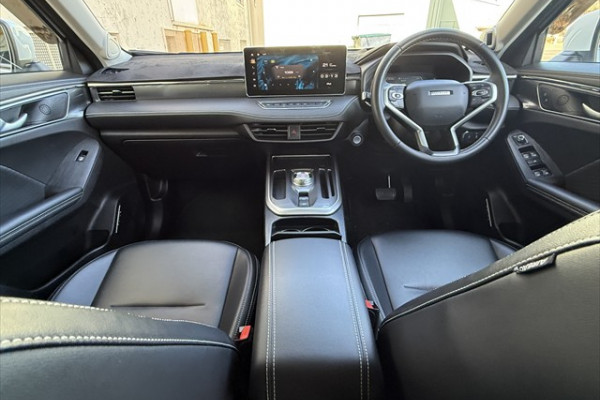 2022 Haval Jolion A01 Ultra Hybrid SUV Image 13