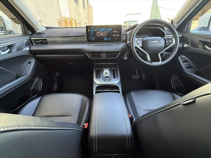 2022 Haval Jolion A01 Ultra Hybrid SUV Image 13