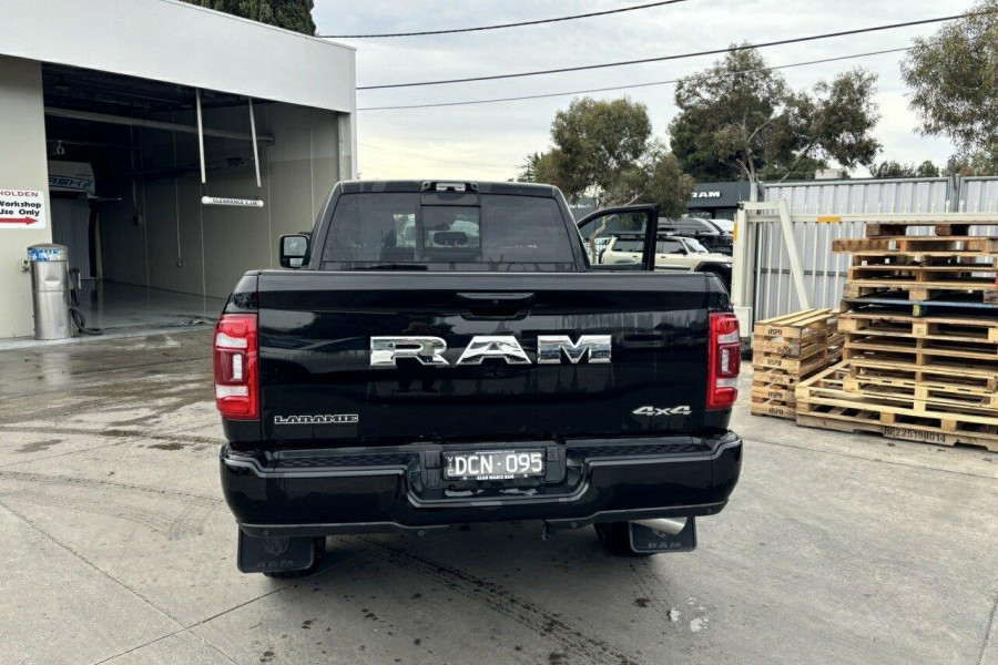 2023 Ram 2500 DJ Laramie Ute Image 6