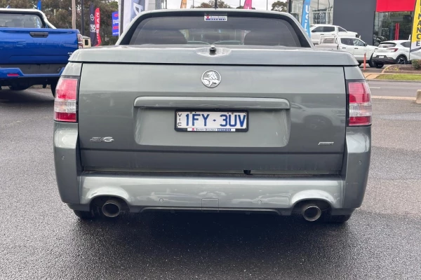 2015 Holden Ute VF SV6 Ute Image 7
