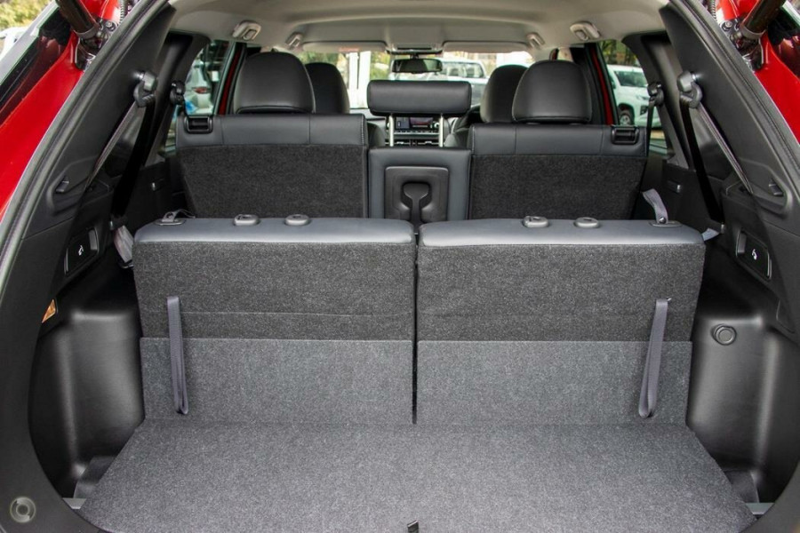 2024 Mitsubishi Outlander ZM Aspire SUV Image 13