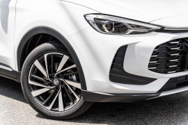 2024 MY25 MG ZS ZS32 Essence Hybrid+ SUV