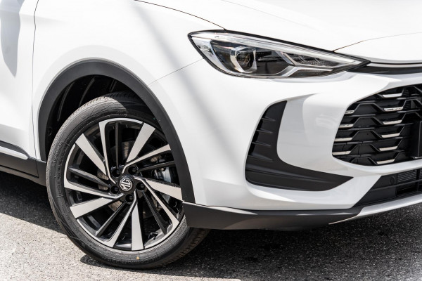 2024 MY25 MG ZS ZS32 Essence Hybrid+ SUV