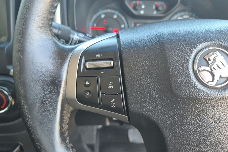 2019 Holden Colorado RG LS Crew Cab Chassis Image 14