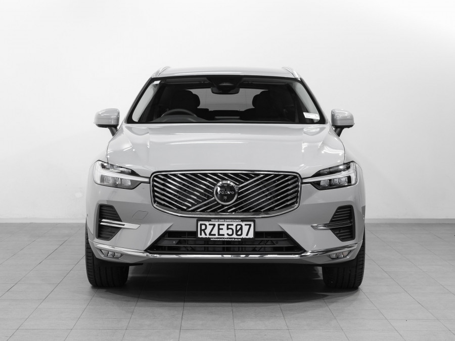 2026 Volvo XC60 UZ B5 Plus 2L Petrol AWD SUV Image 2