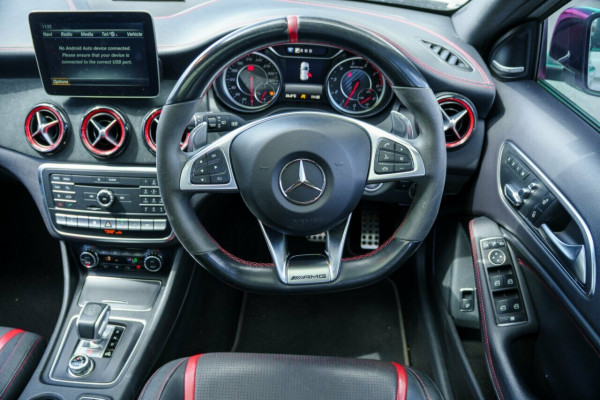2017 Mercedes-Benz GLA 45 AMG 4MATIC Hatch Image 11