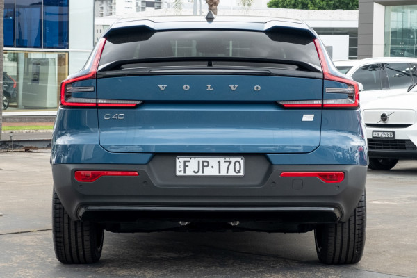2023 Volvo C40 XK Recharge Twin Pure Electric SUV Image 5