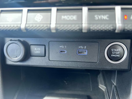 2023 MY24 Mitsubishi Triton MV GLS Ute image 21