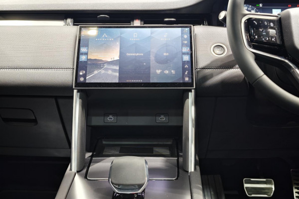 2024 MY25 Land Rover Discovery Sport L550 P300e Dynamic SE SUV Image 38