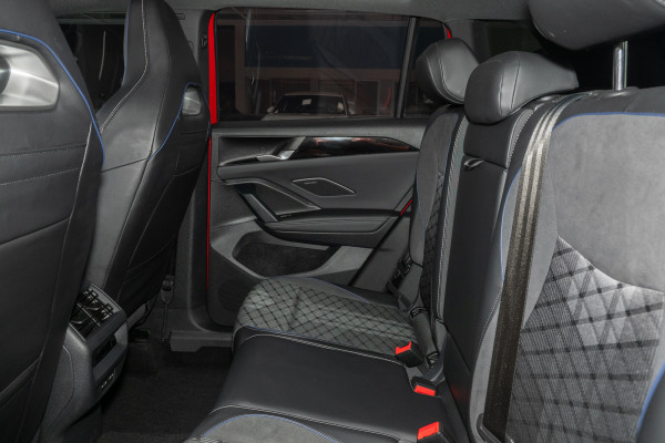 2025 Volkswagen Tiguan CT 150TSI R-Line SUV image 9