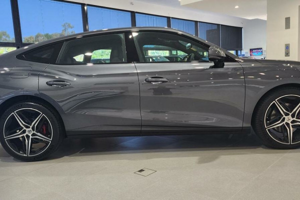 2025 MG MG7 IP42 Essence Sedan Image 2