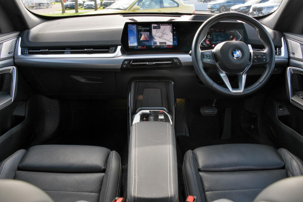 2022 BMW X1 U11 xDrive20i M Sport SUV image 4
