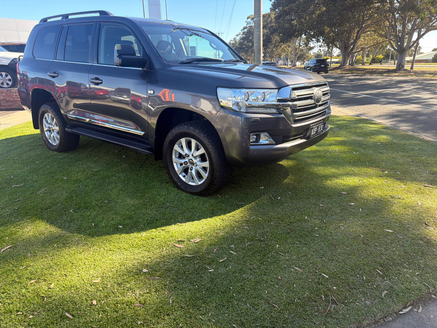2018 Toyota LandCruiser 5450790G0 Sahara Wagon Image 1