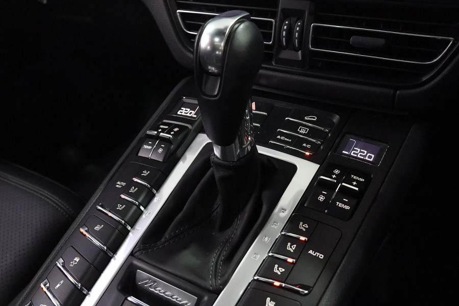 2020 Porsche Macan 95B GTS SUV