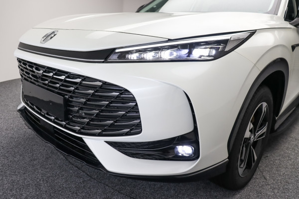 2026 MG HS Super Hybrid Excite SUV Image 19