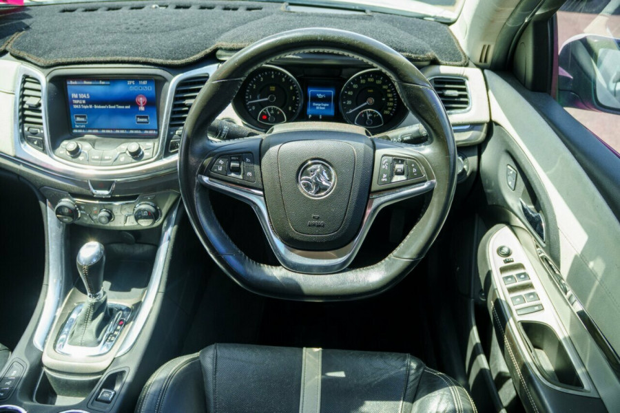 2014 Holden Calais VF V Sedan Image 9