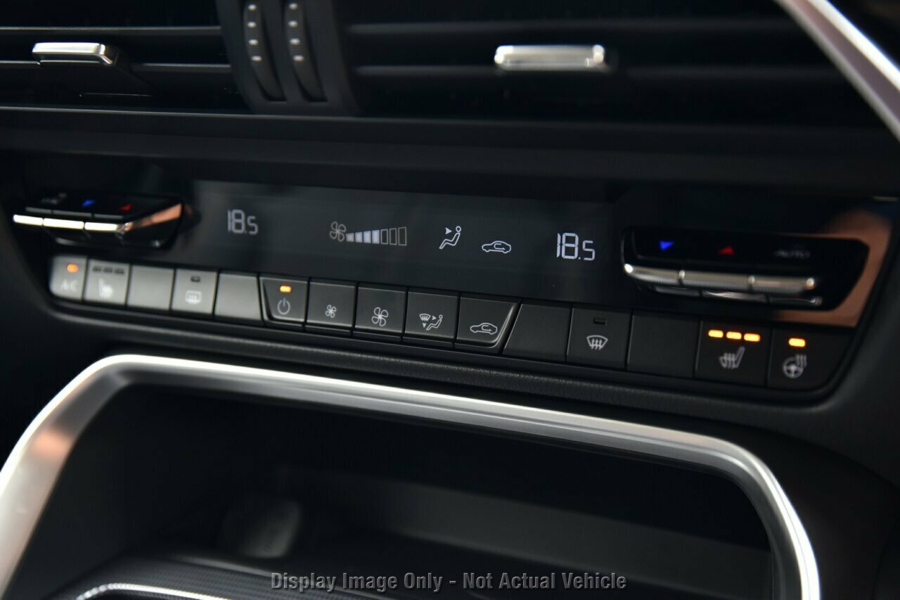 2025 Mazda CX-60 KH Series D50e GT SUV Image 19